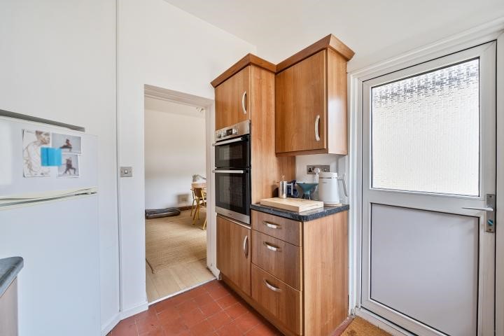 Wrexham Road, London, E3