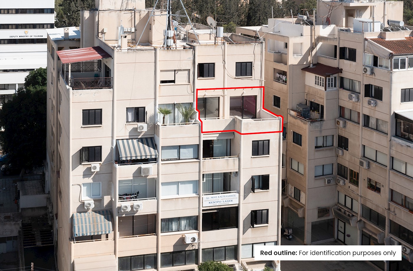 Three-bedroom apartment in Agios Dimitrios (parish), Strovolos, Nicosia 1/17