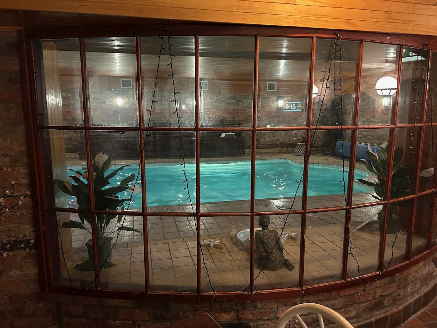 Bell & Spa Hotel, 46 Market Place, Driffield, YO25 6AN