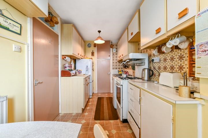 Braithwaite Tower, Hall Place, London, W2