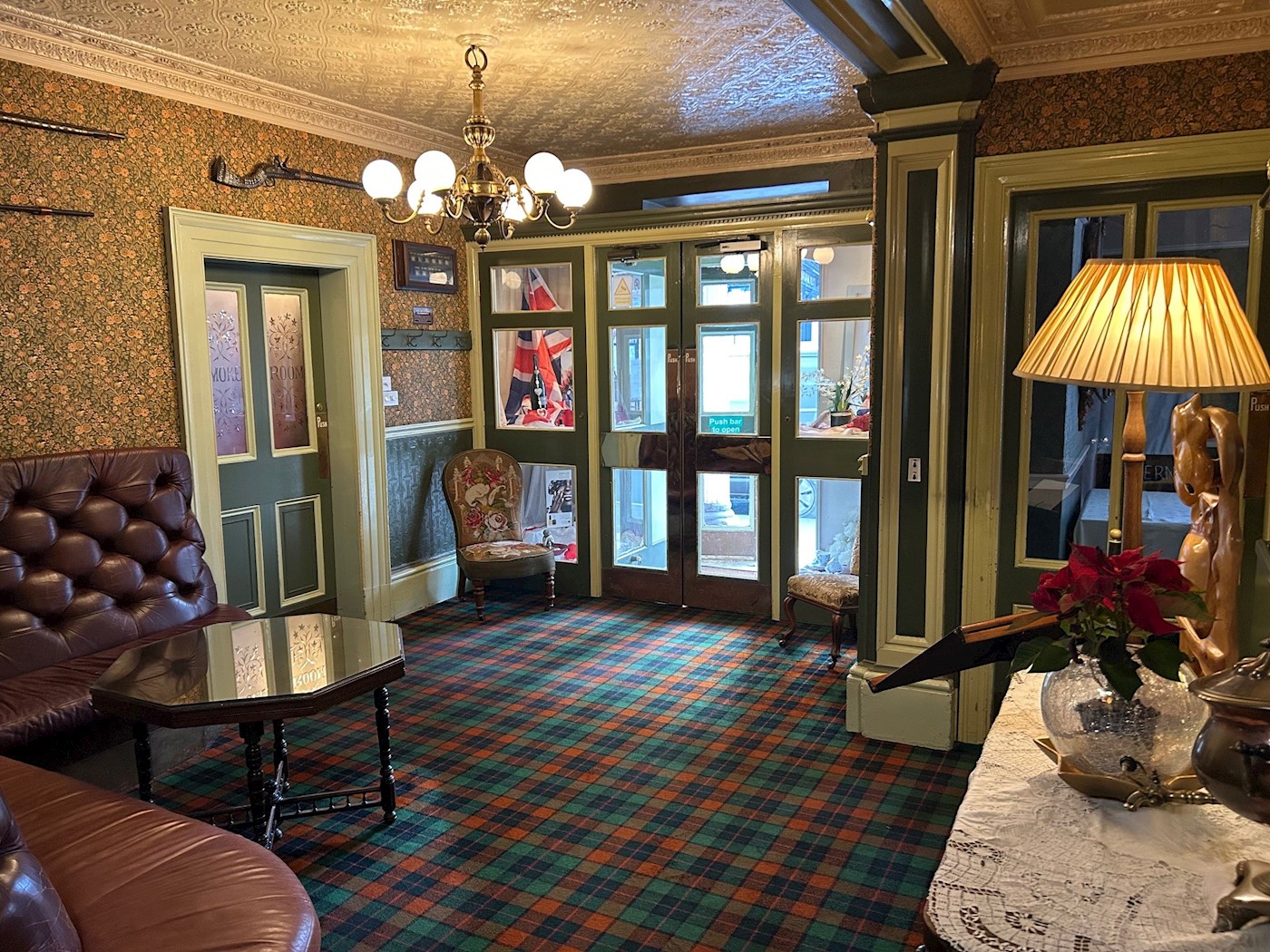 Bell & Spa Hotel, 46 Market Place, Driffield, YO25 6AN