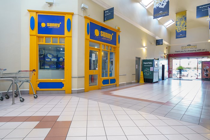 Unit 9, Glenroyal Shopping Centre, Maynooth, Co. Kildare, Ιρλανδία