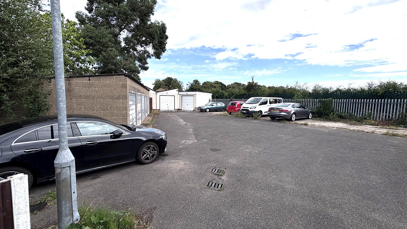 Garage Compound 2 at Hawthorne Crescent, Slough, SL1 3NQ