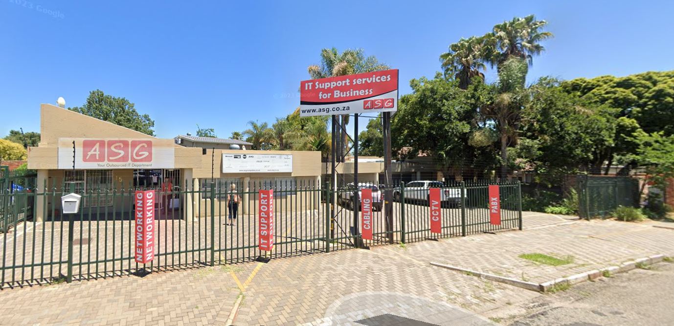 115 Monument Road, Nimrod Park, Kempton park, Gauteng, South Africa 1/17