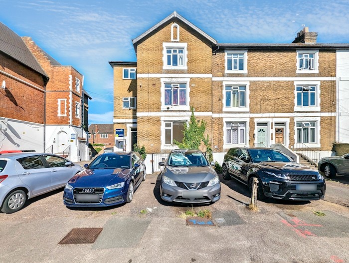Flat 7, 56 Hencroft Street South, Slough, Berkshire SL1 1RE, United Kingdom