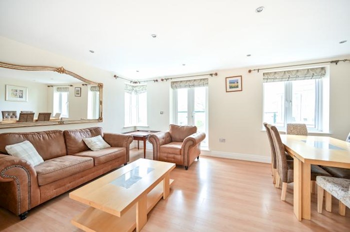 Birchgrove House, Kew Riverside, 4 Strand Drive, Richmond, Surrey, TW9, United Kingdom