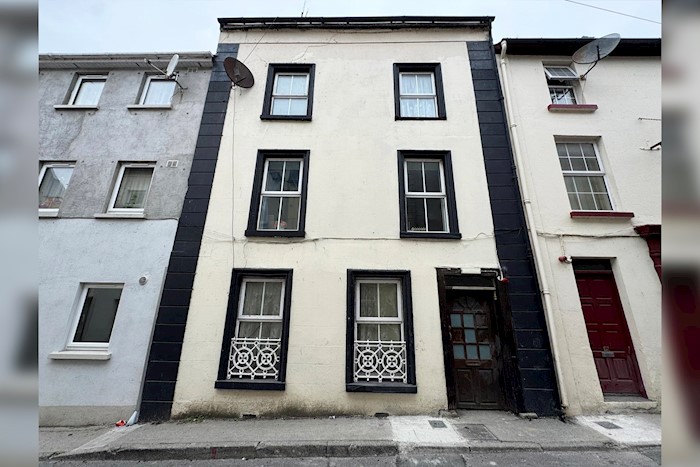 14 Bridge Street, Carrick-on-Suir, Co. Tipperary, Irlanda