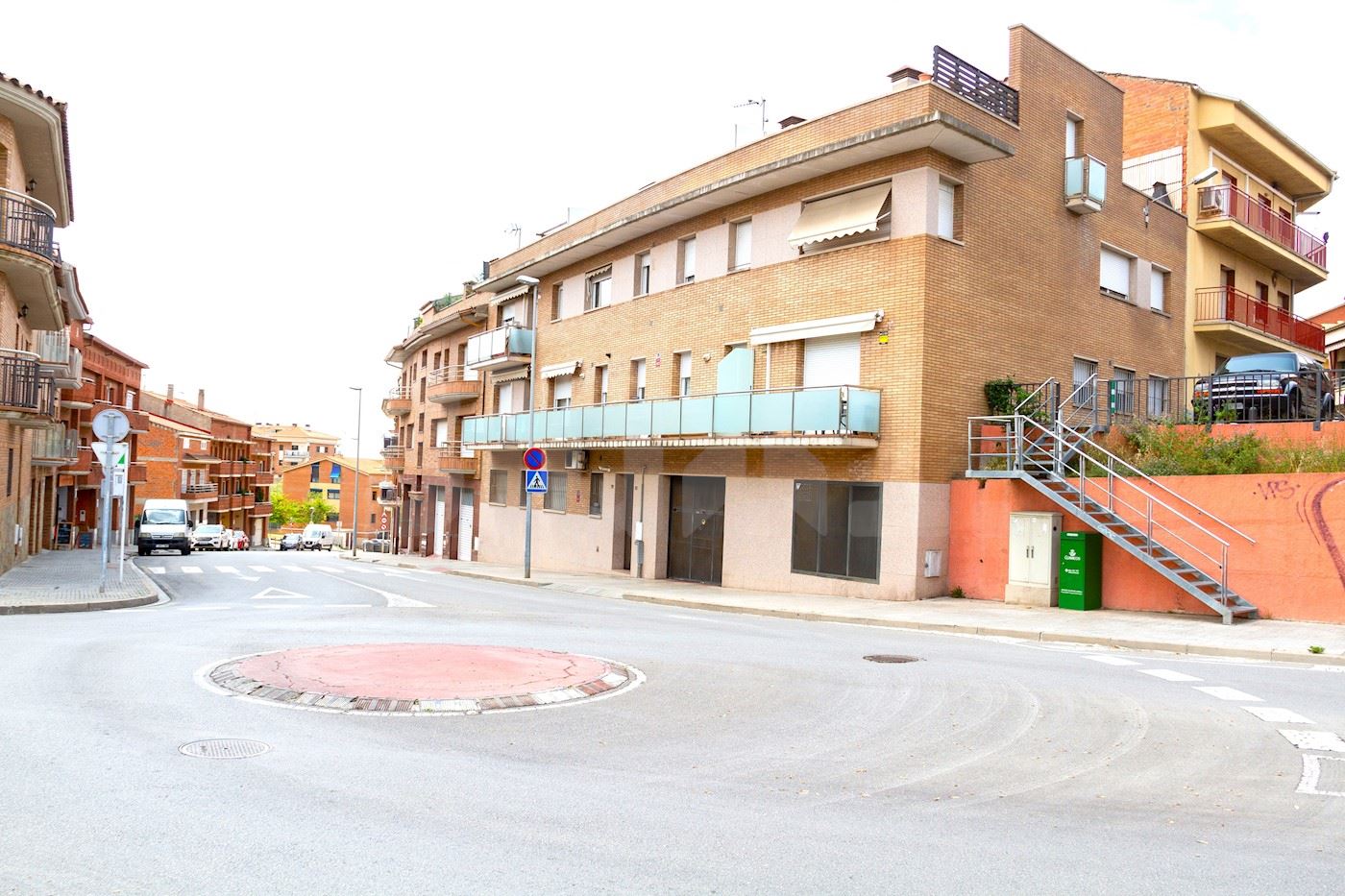 Calle Barcelona, Franqueses Del Vallès (Les), Barcelona 1/23