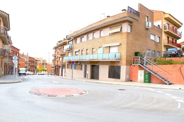 Calle Barcelona, Franqueses Del Vallès (Les), Barcelona, Spain