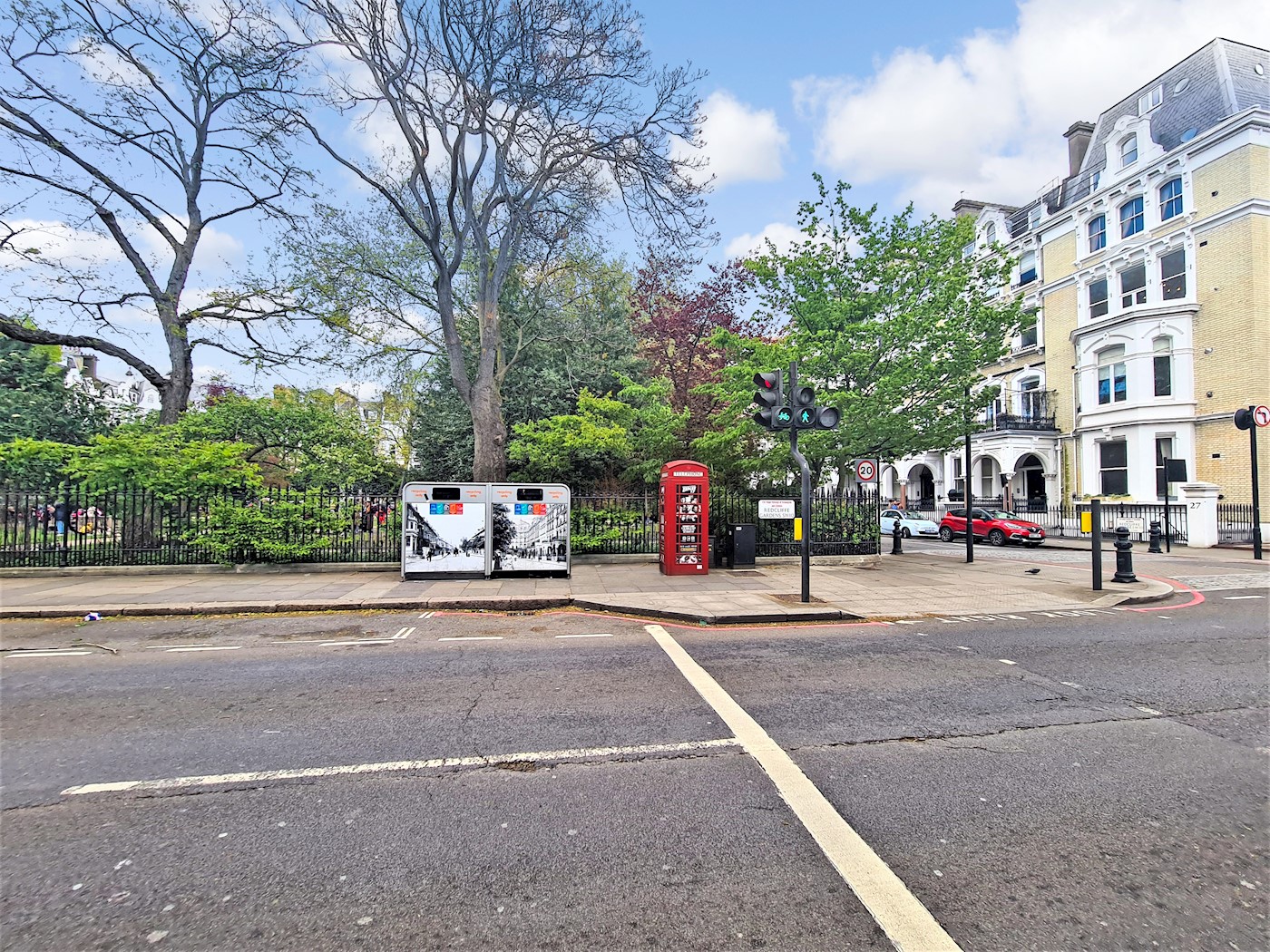 Telephone Kiosk, opposite St Lukes Church, Redcliffe Square, Chelsea, SW10 9HF 1/3