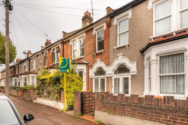 36 St Bartholomews Road, London, E6