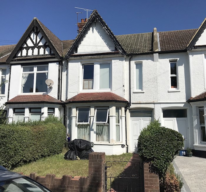 40-40A Finchley Road, Westcliffe on Sea SS0 8AF, United Kingdom