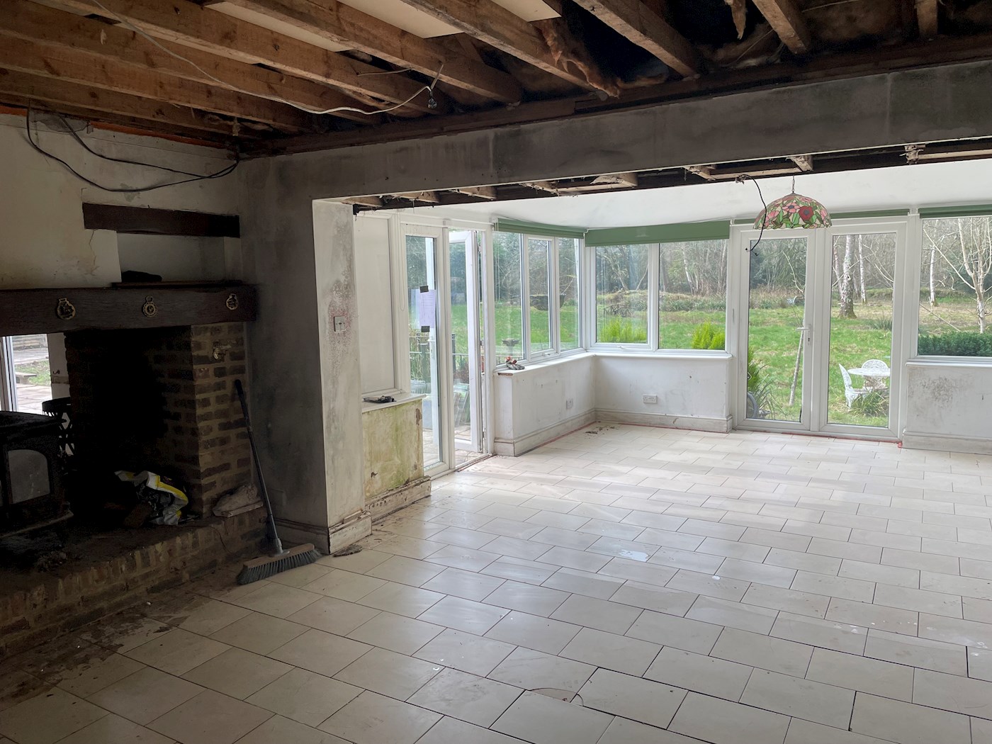 Brook Nook, Lake View Road, Felbridge, East Grinstead, RH19 2QF