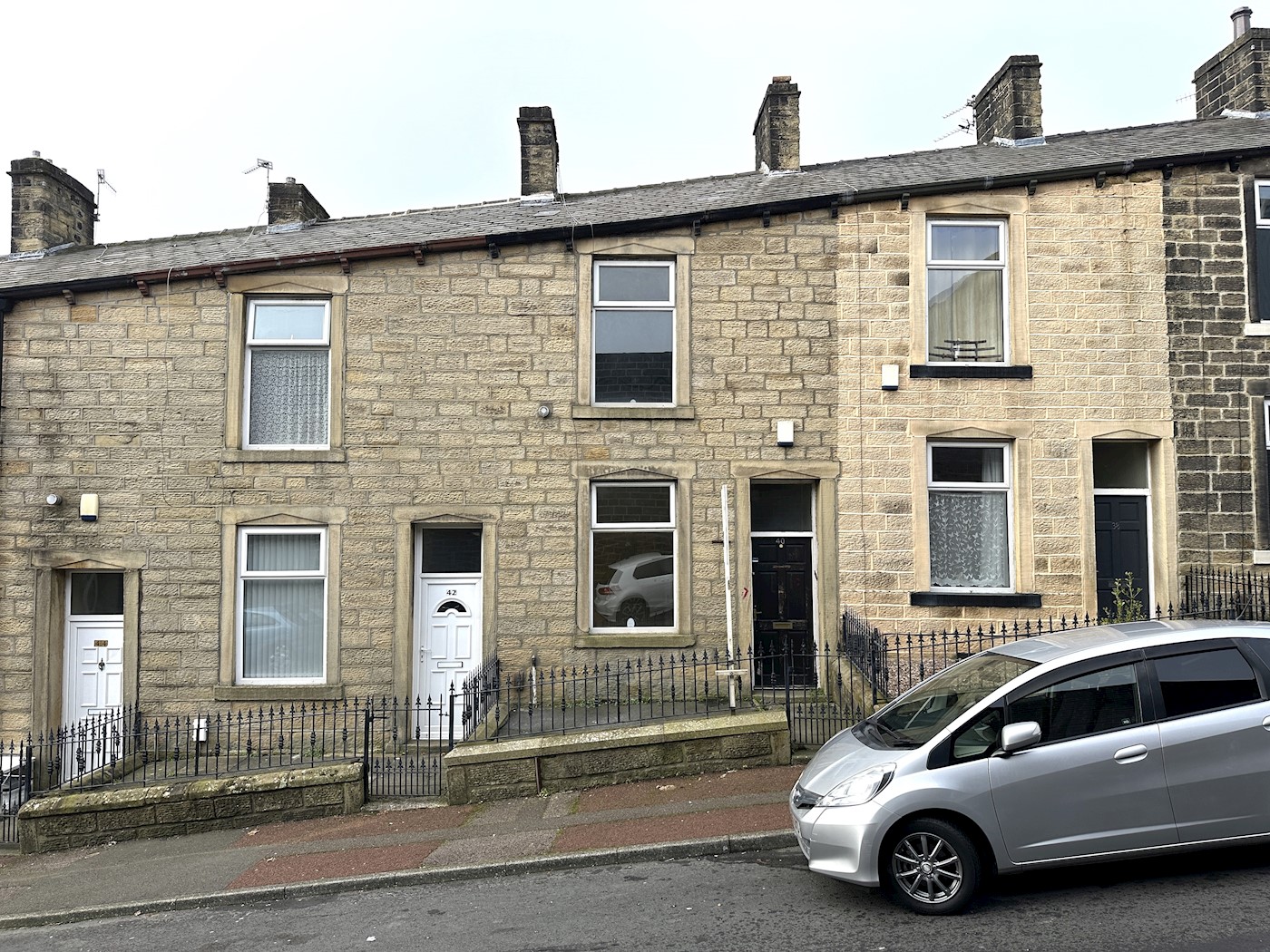 40 Walton Street, Colne, BB8 0EN 1/12