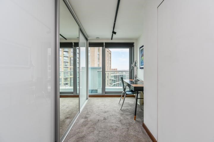 Orbis Wharf, Bridges Court Road, London, SW11